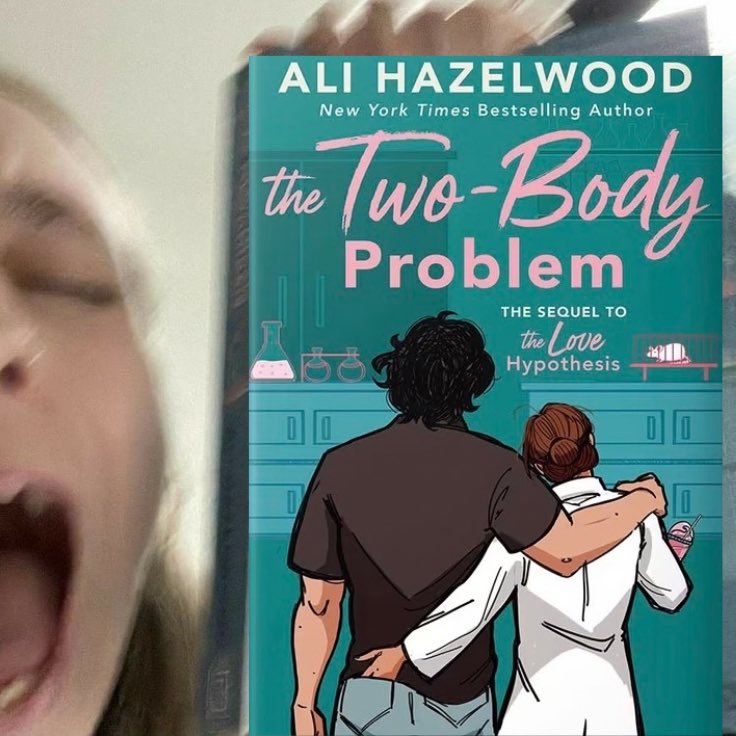 rhysouls's tweet photo. alguém procura essa menina pra ela recriar esse meme com the two-body problem https://t.co/AwAvoClcEt