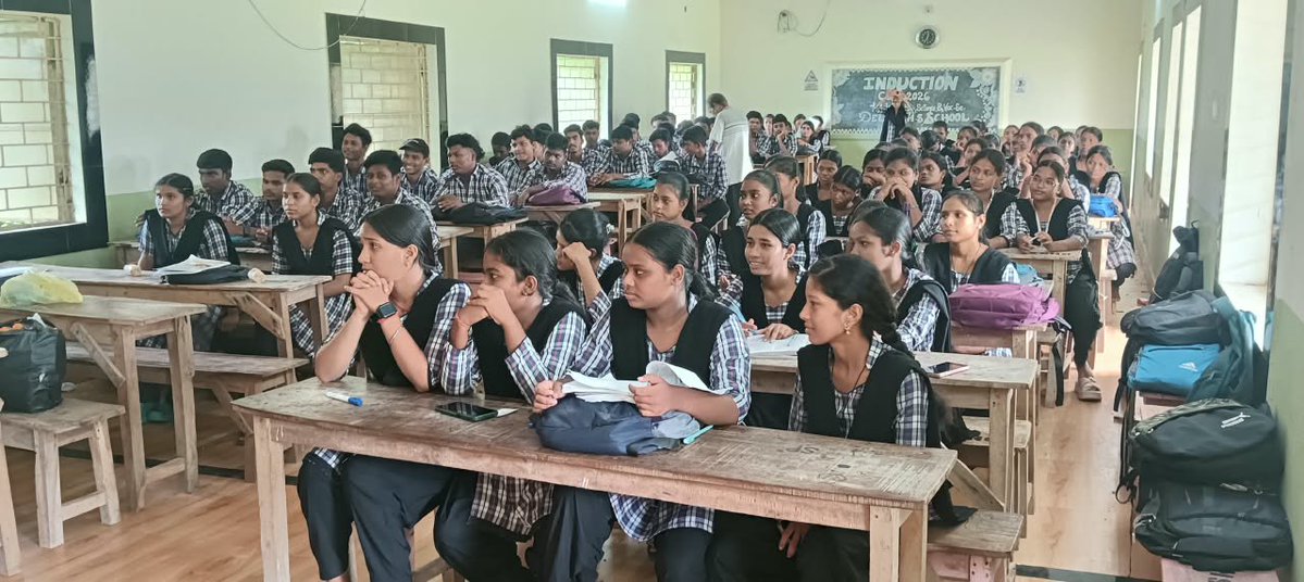 ICDS_Delanga's tweet photo. College and School level debate, drawing, essay writing and quize competition are organized today under ICDS project DELANGA @dswo_puri @PravatiPOdisha @WCDOdisha https://t.co/kwBjqTcmCZ