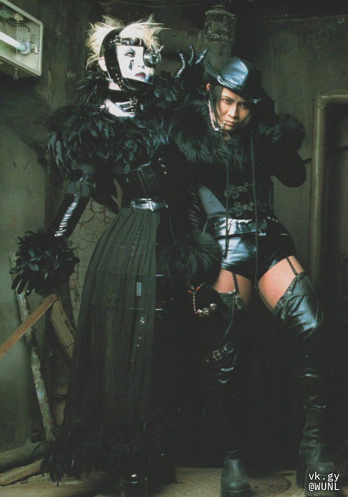 Apresmidiaparis's tweet photo. This is the type of Vkei I'm ready to fight for: https://t.co/3H8STxWFG4