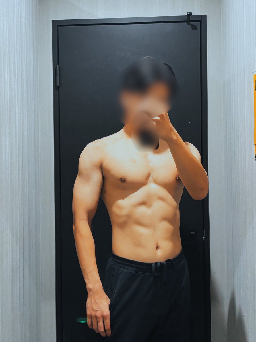 avedan_oshare's tweet photo. おつトレ様です！🏋️
前腕細すぎ⁉︎笑
脚トレしてる場合じゃない…？
#筋トレ #筋トレ好きと繋がりたい #今日は脚トレ https://t.co/I2CoIZCNPy
