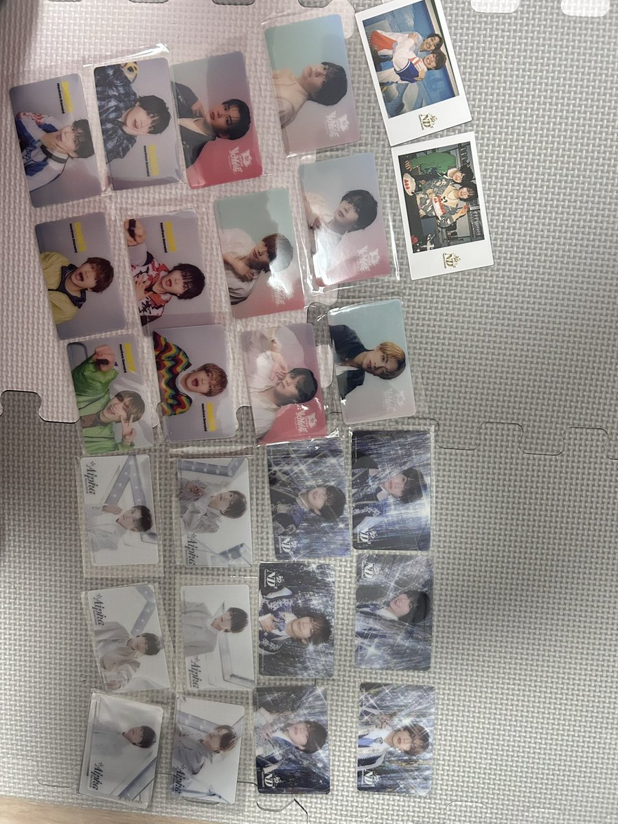 Miku112173's tweet photo. なにわ男子のCD特典のカードです！
みっちーのカード探してます👀
FFさんでもFF外さんでも！

譲)画像のもの

求)道枝駿佑　同種＞異種

なにわちゃんの現場が今年ないので、
郵送での交換求めてます😖

#なにわ男子　#トレカ交換
#CD特典 https://t.co/sq1Rq0nxBS