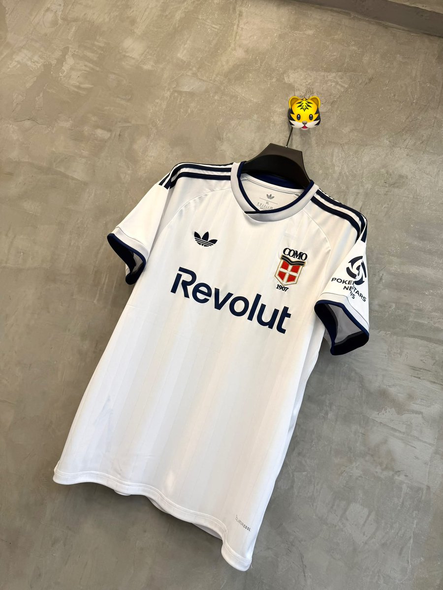 suz_classic_kit's tweet photo. FC Como Outfits 📸

Price > N20,000 each 

Available in different sizes https://t.co/hL2sHEPkp8