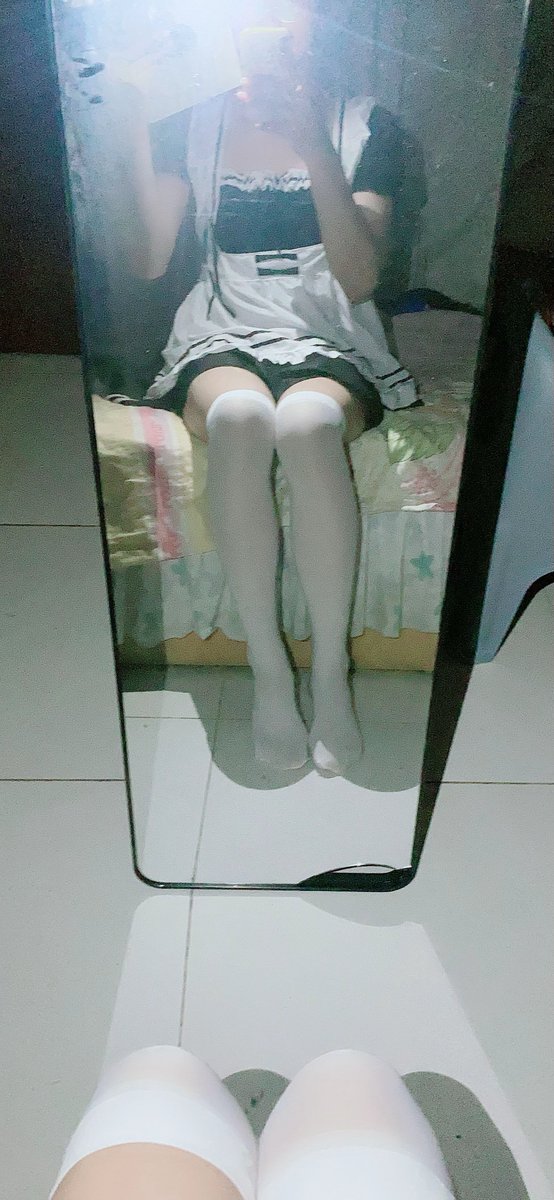 Bo_He_Hiao's tweet photo. 听说这样能吸引点流量（） https://t.co/48LKumDrD6