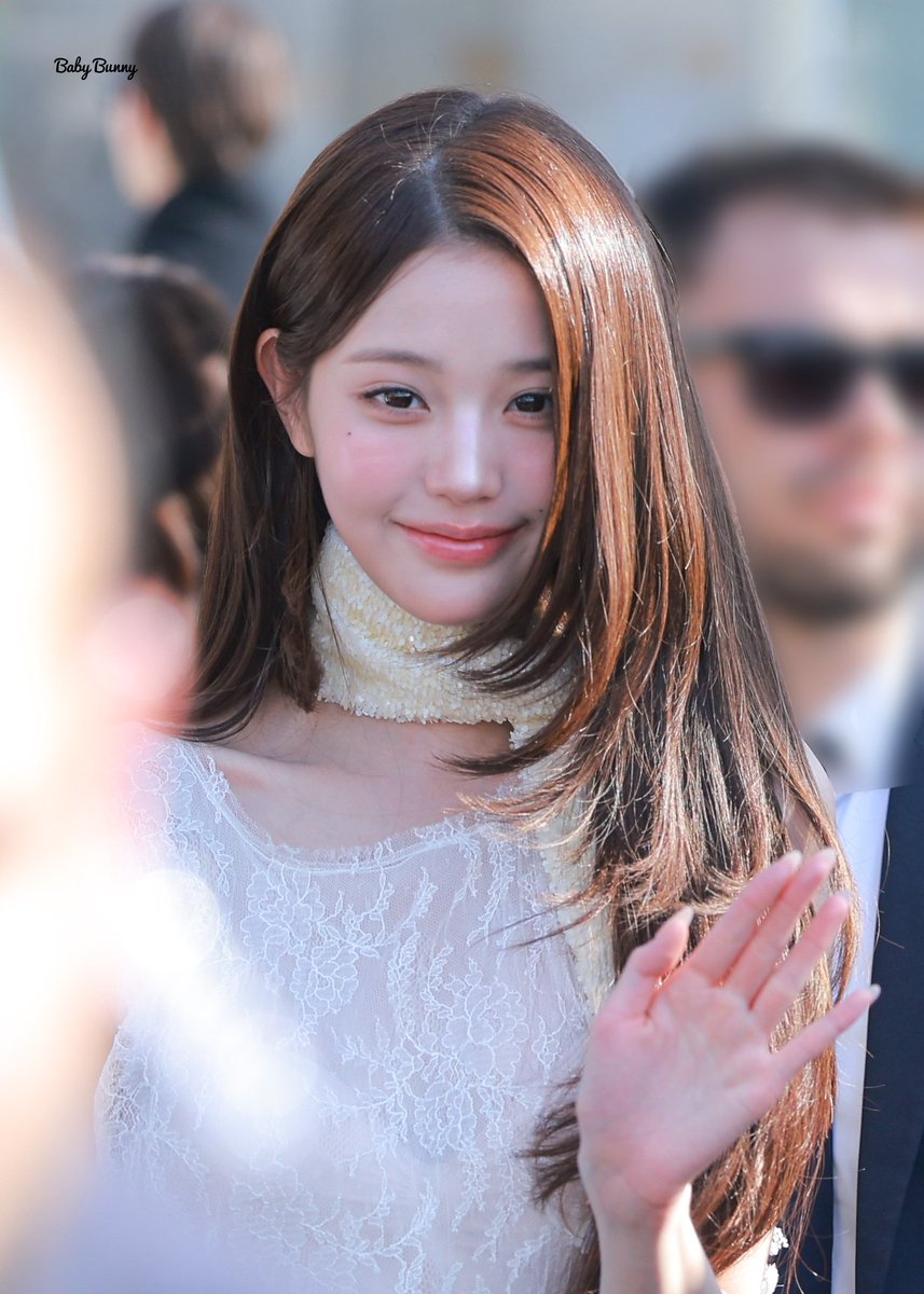 babybunny831's tweet photo. 260929 Dior Fashion Show 

Our Dior Princess🩷

WONYOUNG IN DIOR

#WonyoungDiorSummer27
#JANGWONYOUNG
#WONYOUNG
#장원영 #ウォニョン
#IVE #아이브
#DiorSummer27 @Dior https://t.co/jej6kToh7Q