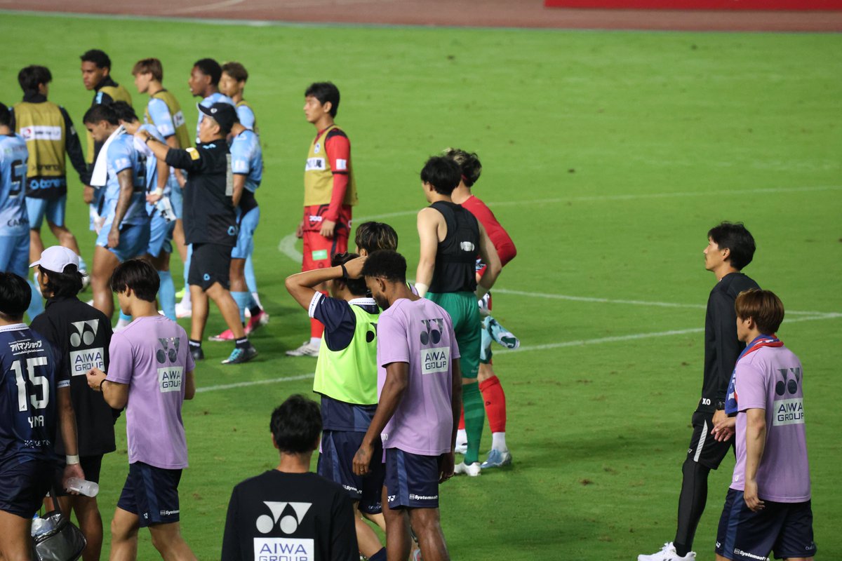 kadimilson's tweet photo. FC大阪GK梅田陸空選手と小畑裕馬が試合後にユニ交換してたのは、ベガルタでチームメイトだったからなんですね。 https://t.co/6hjtDT89po