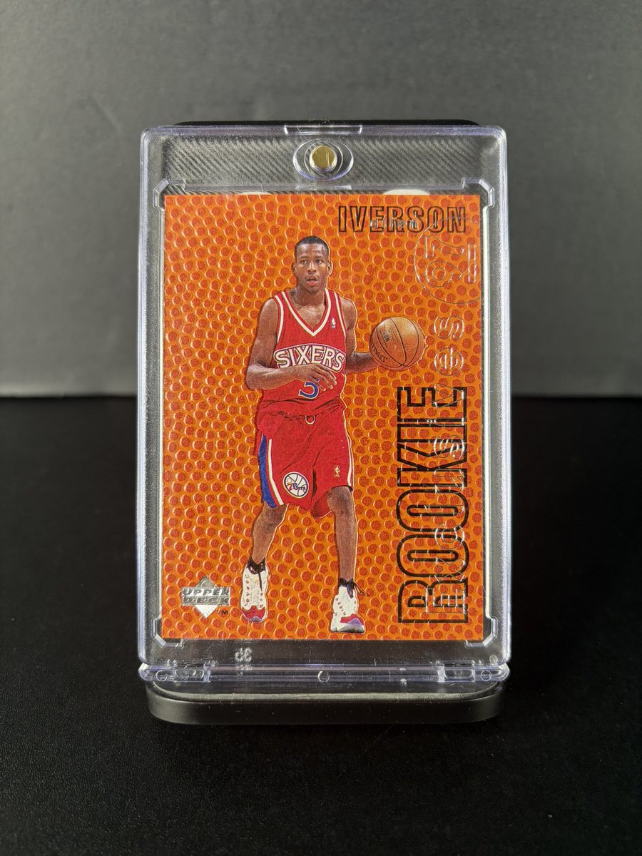 DlmetimeD's tweet photo. @Get_BIG_Cards @GhostRunnerCard One of the first cards I ever got when I was around 8 years old https://t.co/drh6W7v85v