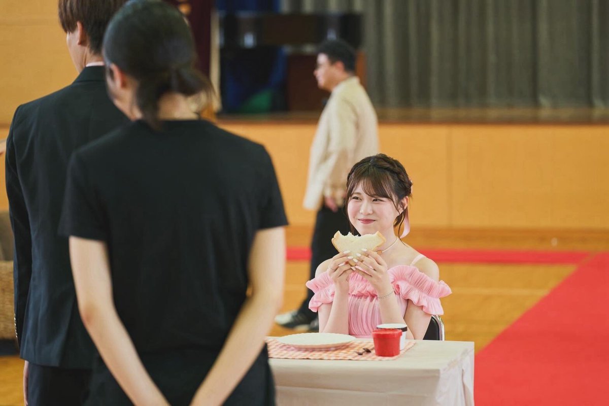 non_oO_'s tweet photo. はるかって必ずインスタにすーちゃんだけの写真いれてくるのズルい天才好き
 #すーはる https://t.co/vxIK0kxCDY