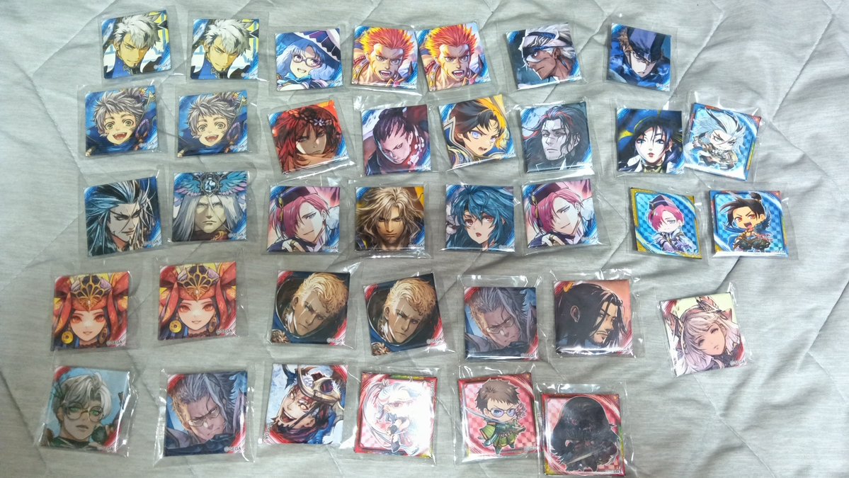erottol's tweet photo. 広島キャラバンにてバッジ譲渡します
ご希望のバッジをお伝えください

お一人３個程度まででお願いします
引き取り後のトレード目的はご遠慮ください
また、お渡しするバッジと同数の他バッジを同封しようと思ってますので
ご了承いただける方のみお願いいたします

 #英傑大戦裏キャラバンin広島 https://t.co/6lx2Ce8opb