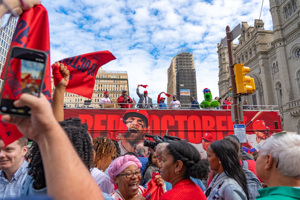 PhiladelphiaGov's tweet photo. The Rally for Red October Bus Tour hit City Hall, and we are ready for the postseason!

Wishing you the best of luck here back home today, and all series long. 

Let's go @Phillies! ❤️ ⚾️ https://t.co/LOWu3F4lrV