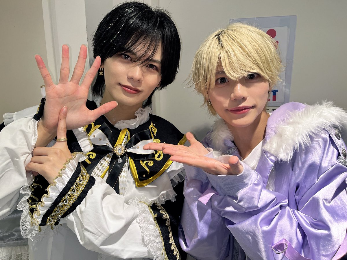 Ibuki_20SI's tweet photo. 【Melty×Mellow】さん6周年おめでとうございます😭

 #meltymellow #池袋harevutai
 #20si #あべいぶき #爆裂愛してる 
 #ALT1個に全て書きました見てください！ https://t.co/mwzLlaViCn