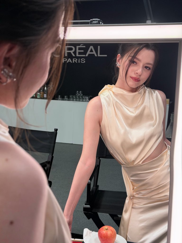 AngelssBecky's tweet photo. 🤍💌

REBECCA LE DEFILE LOREAL PARIS26
#LeDefileLOrealParis2026xBecky
#beckysangels #BeckyArmstrong
#RebeccaxLOrealParis #LeDefileLOrealParis #LOrealParisTH https://t.co/EfY6STJrZa