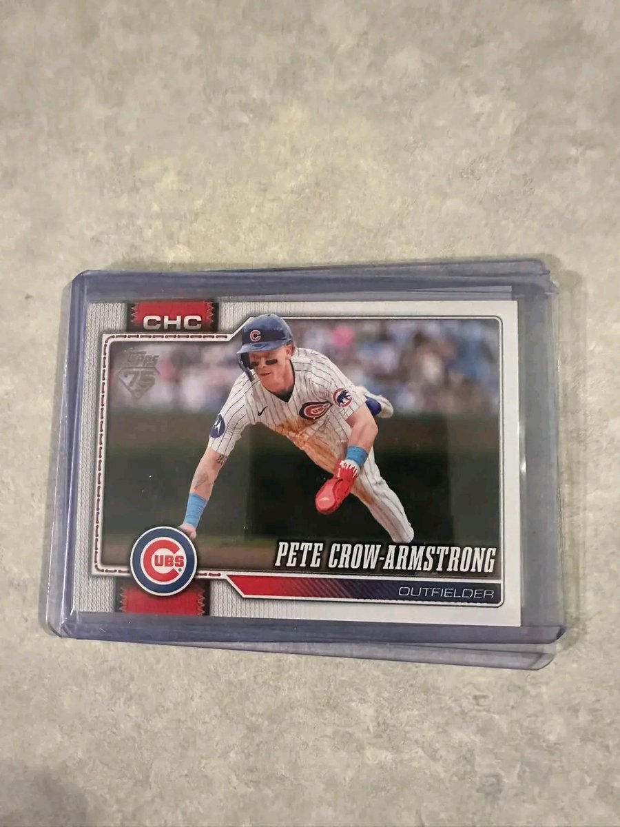 JCards01's tweet photo. @ToCollecting @BrandonCards13 Offer? https://t.co/u5VDLaY3ag