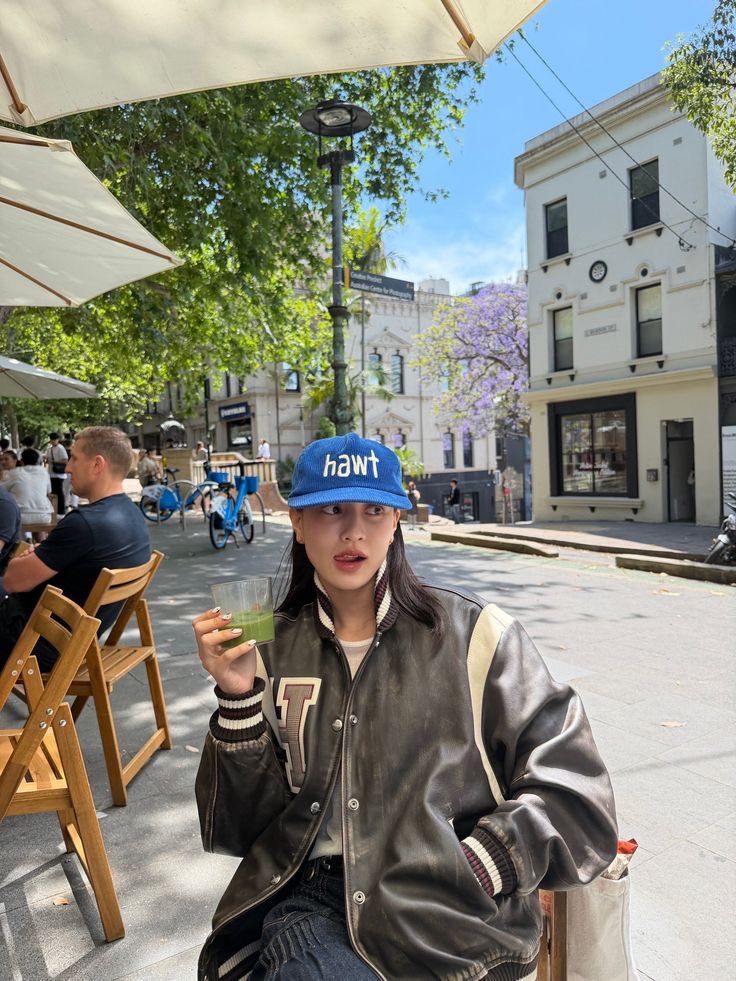 jihyoaprk's tweet photo. He took great pictures of me but why is he looking at me like I’m gonna be his next meal….. (not that I’m complaining) https://t.co/6tbgoEkib2