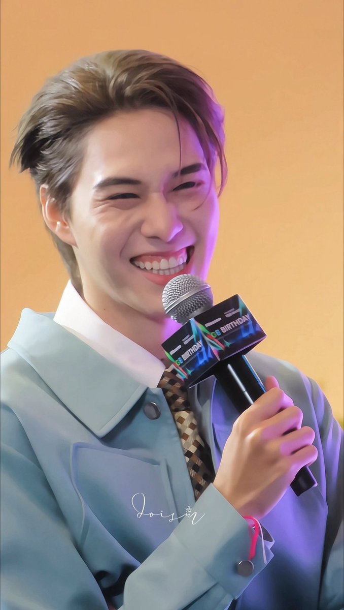 __septxn's tweet photo. หนวดแมว 😭😭😭🤲🏻🤲🏻🤲🏻💖💖💖 https://t.co/33LIA3R3gH