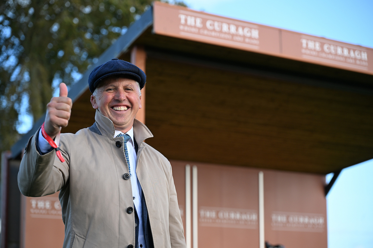 RacingTV's tweet photo. Trainer @rosullivan82 has been enjoying a fine time of things and the Irish Cesarewitch winner talks to Donn McClean in the latest 𝐔𝐧𝐝𝐞𝐫 𝐓𝐡𝐞 𝐑𝐚𝐝𝐚𝐫, which features four to note from the stable 👀

➡️ https://t.co/d2n0Y8VvPW https://t.co/frT62hhtLZ