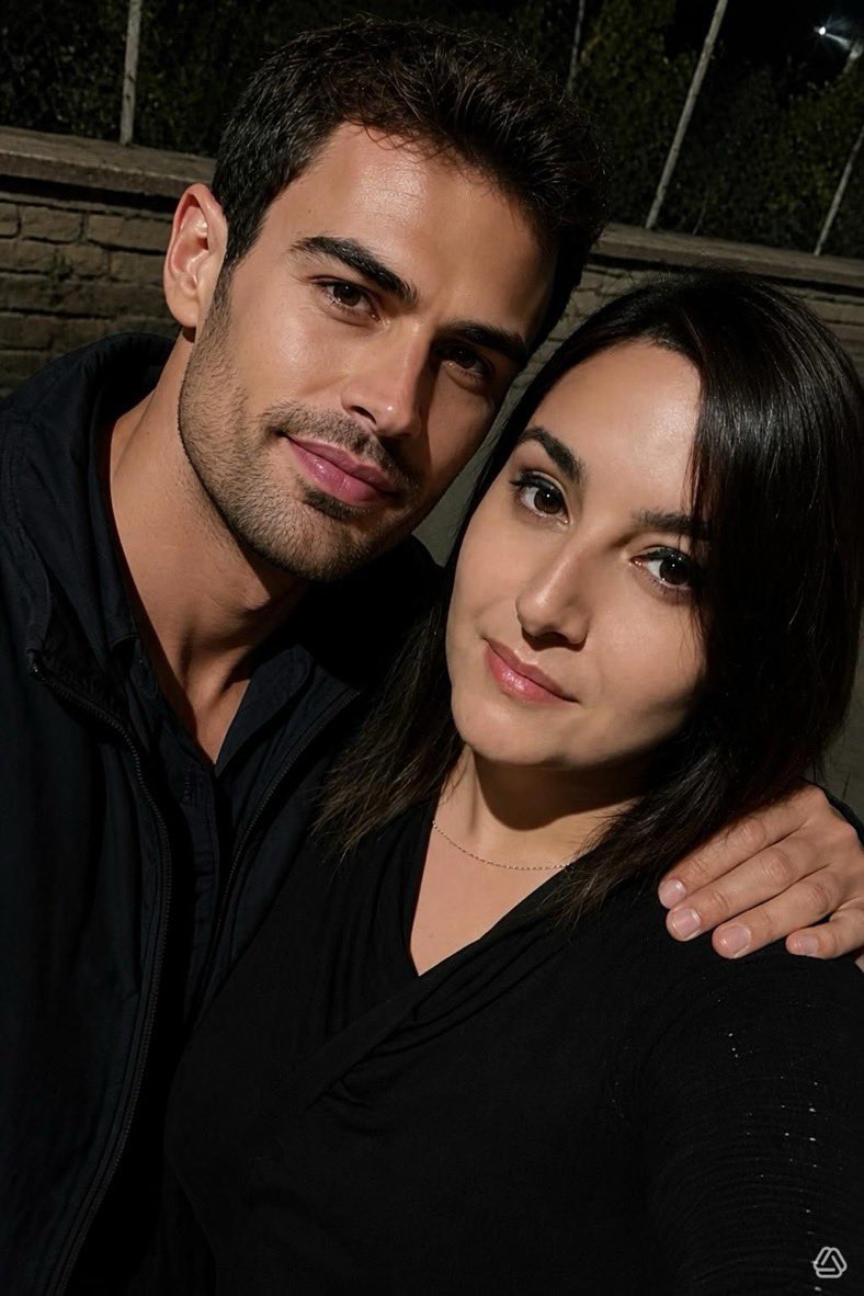 verdeblugiada's tweet photo. #VipPartnerChallenge
Io ho scelto Theo James 😎
(Sognare non costa nulla no?!) https://t.co/VrCILLldcf