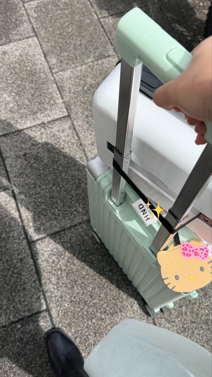 kk0zil's tweet photo. 남자 없이 한 번은 또 가고싶은 도쿄입니다 https://t.co/zR3D1YhPgu