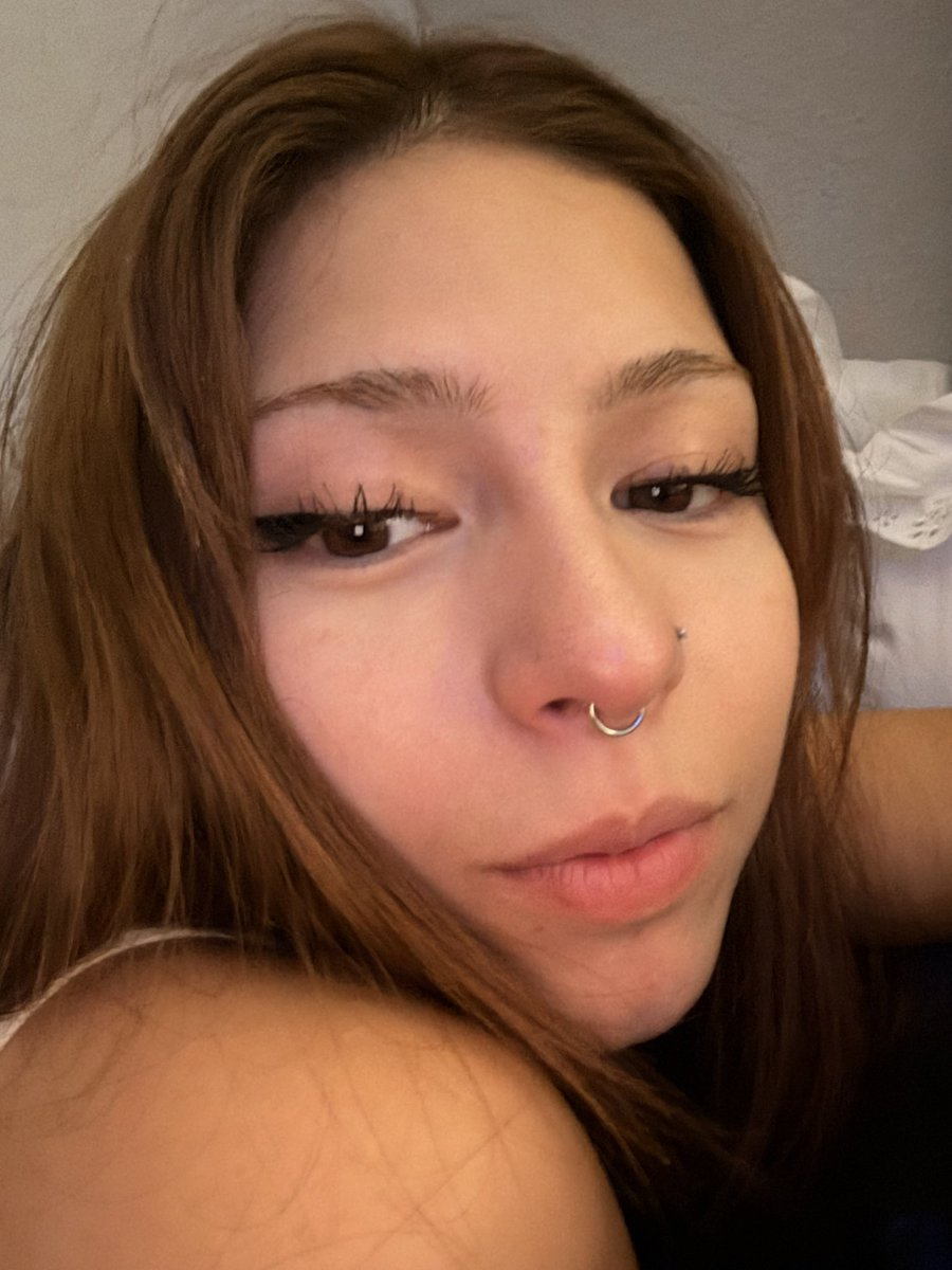 AlbrtaCamus's tweet photo. this cuck @ilovetsbro wanted his gf to be blacked, what a loser 😈♠️ https://t.co/m1uXe5NNVm