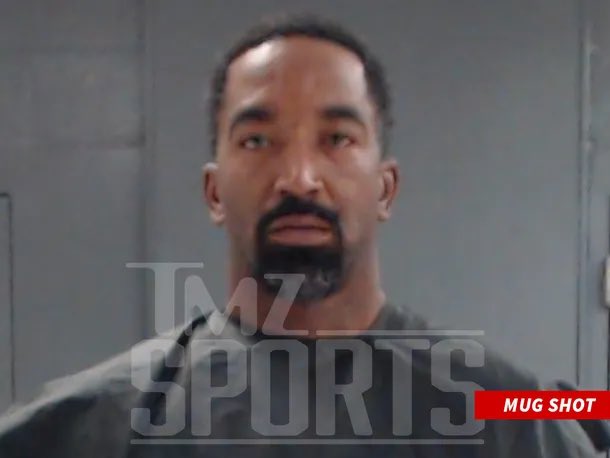 TheDunkCentral's tweet photo. J.R. Smith was arrested Tuesday in Texas on a family violence charge, per @TMZ 

Smith was booked on a charge of assault causing bodily injury involving family violence and remains in the Hunt County Detention Center with no bond currently set. https://t.co/ZWDYyIk0tg