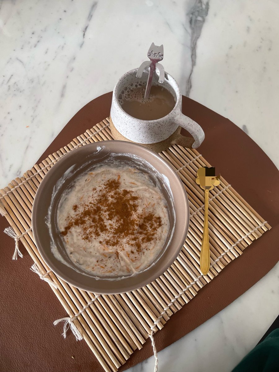 elize4ey's tweet photo. breaky this morning when i had no internet! i had a math test today btw… https://t.co/imzX8hABXn