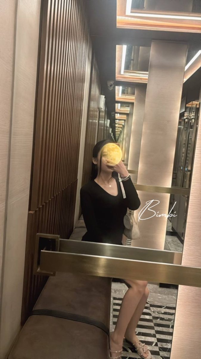 miyabimbi's tweet photo. Dikekang itu rasanya ga enak 
Yg enak adalah ngangkang kaki di pundaknya 😶‍🌫 https://t.co/GW8ptnvCek