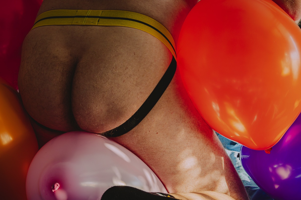 andrew_looner's tweet photo. #balloons #looner #jockstrap #rubber #latex https://t.co/sqUHmXVMuw