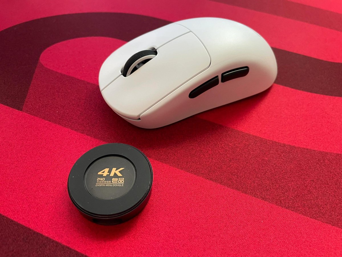 minixpcofficial's tweet photo. Zaopin Z2 🫨

- Weight: ~65g
- Size: 123×64×39.5mm
- Sensor: PAW3395
- MCU: Nordic 52840
- DPI: up to 26K
- Switches: TTC Gold, hot-swappable
- Polling: 4000Hz
- Ergonomic right-handed mouse for medium-large hands

Link:https://t.co/D8eTlClr4T https://t.co/stUQye7UEF
