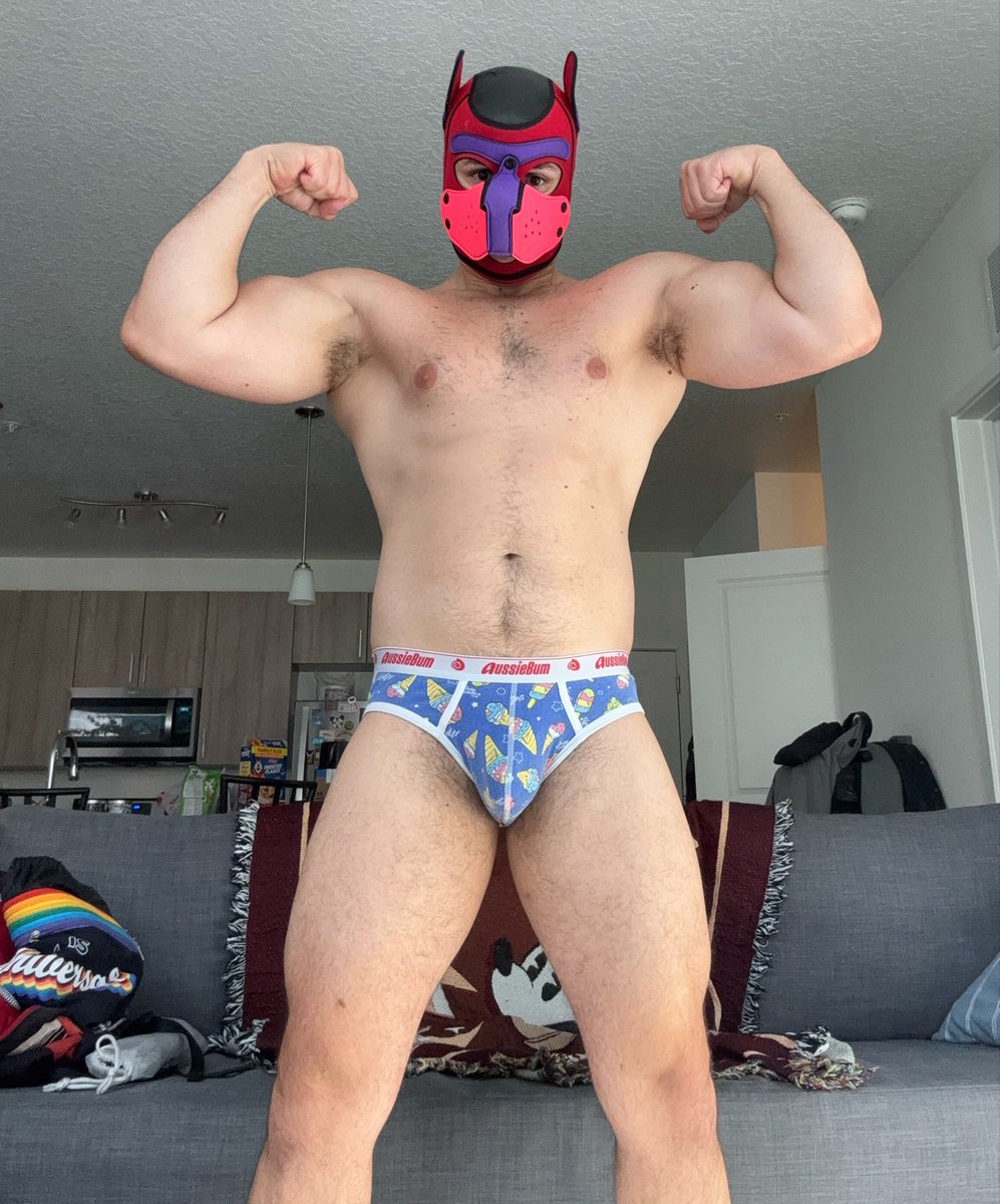 thescarletpup's tweet photo. Me and the legion of voices inside my tiny little uwu puppy head have come to a consensus that we're better off not thinking, and flexing and drooling under someone else's command.
I mean arf. https://t.co/i5PT63hi8K