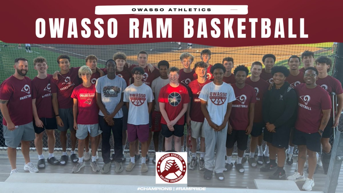 OwassoAthletics's tweet photo. The boys basketball team rolled deep to support softball!
#CHAMPIONS | #RamPride https://t.co/D8P1S019Hr