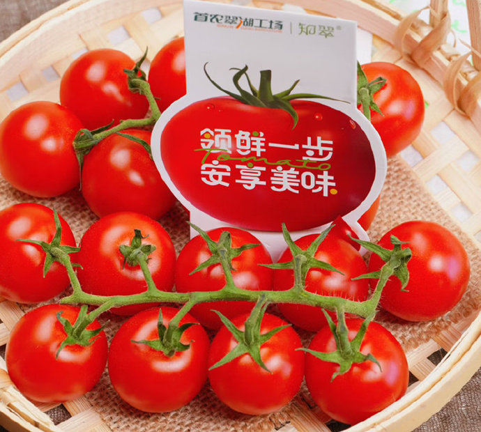 FransiscaWjoy's tweet photo. Necesitas ingredientes frescos para tu semana Espinaca orgánica, tomates cherry y queso fresco llegaron hoy al supermercado, ven a abastecerte! https://t.co/K29zy67s4i