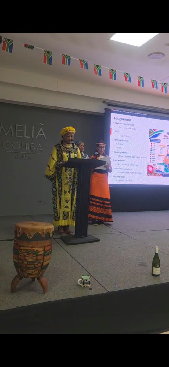 saembcuba_2's tweet photo. Heritage Day Celebration in Havana. Honoring culture, unity, and the friendship between South Africa and Cuba. 🇿🇦🇨🇺 #heritageday #longlastingfriendship https://t.co/JDvcCVvxVI
