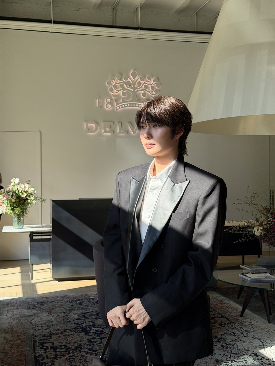 Chamook1919's tweet photo. We did a really great job! ♥️

A DELVAUX MOMENT WITH NAMPING

#NampingxDelvaux
#Delvaux
#nampingster https://t.co/5s6SP8lqRt