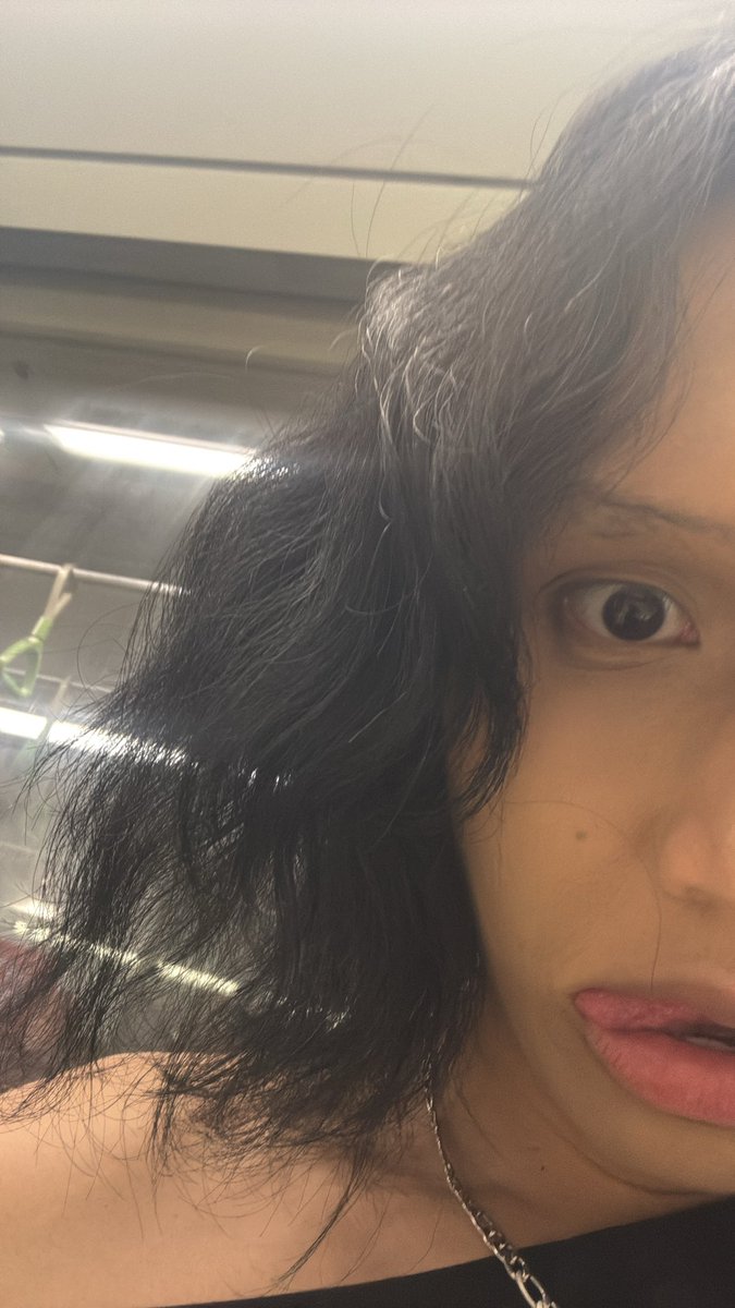 VampiricSha's tweet photo. LALALLALA https://t.co/wv98xBnler
