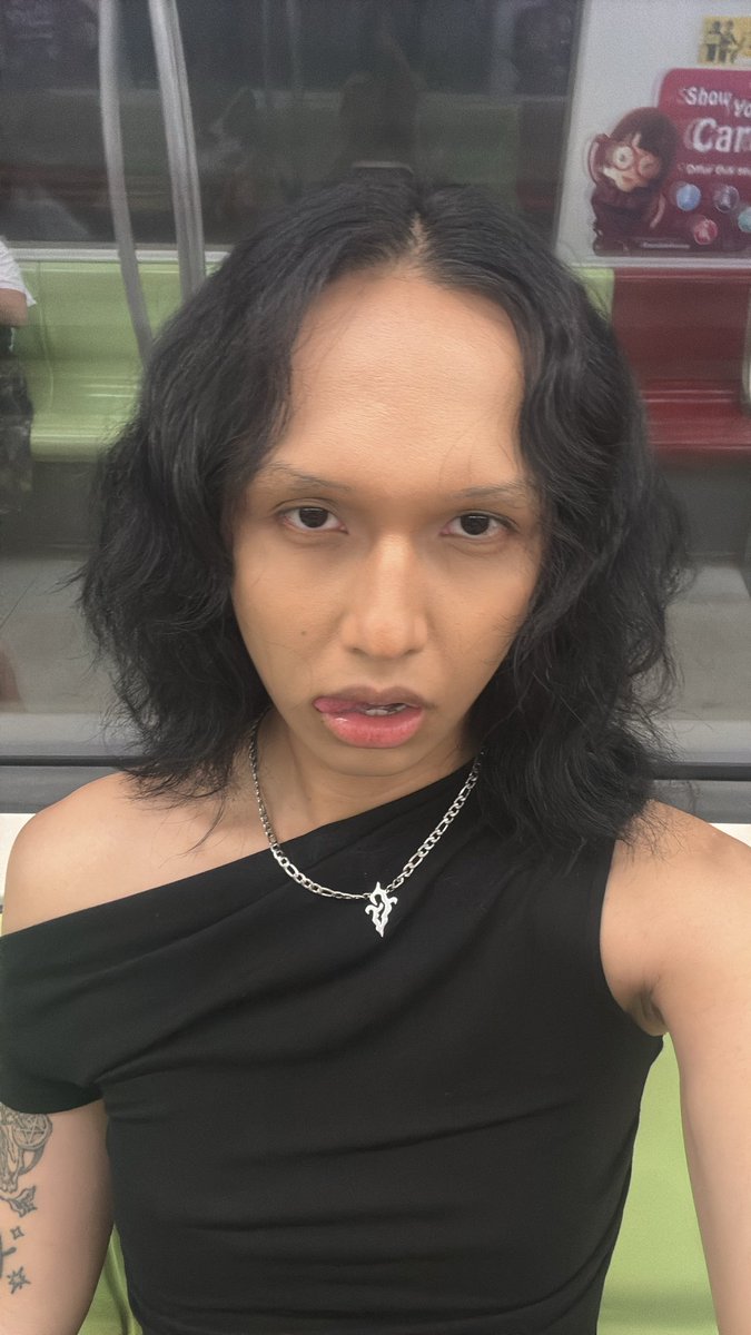 VampiricSha's tweet photo. LALALLALA https://t.co/wv98xBnler