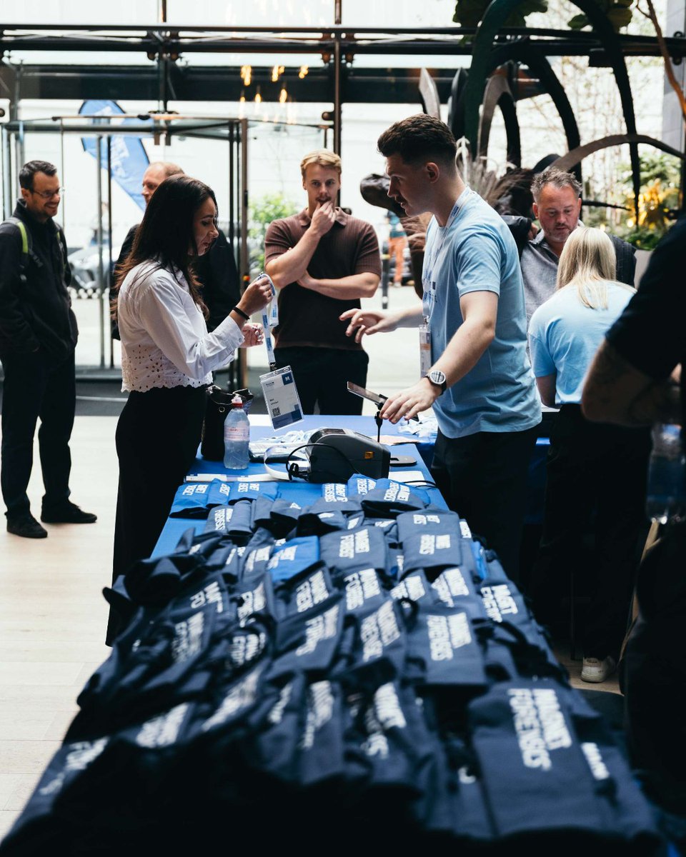 MagnetForensics's tweet photo. The first day of #MagnetUKSummit has delivered plenty of insights, learning, and community connections. From Ram Krishnan's opening keynote to a live #AIUnpacked session with Brandon Epstein, here are some Day 1 highlights. 👇 https://t.co/5zPILj5jzR