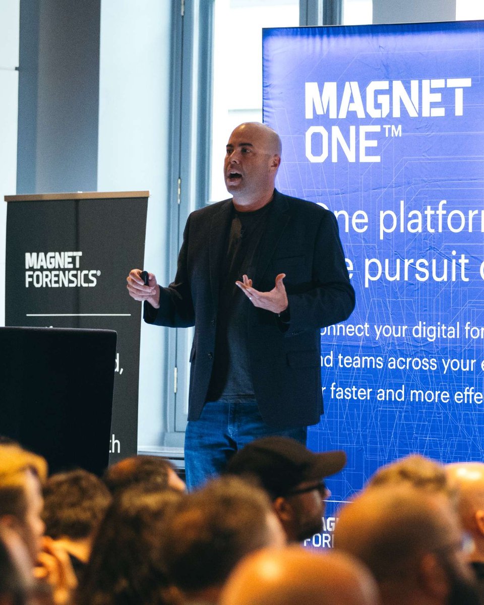MagnetForensics's tweet photo. The first day of #MagnetUKSummit has delivered plenty of insights, learning, and community connections. From Ram Krishnan's opening keynote to a live #AIUnpacked session with Brandon Epstein, here are some Day 1 highlights. 👇 https://t.co/5zPILj5jzR