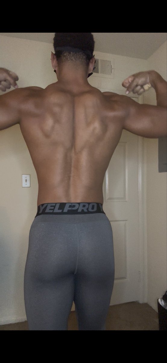 bigbadwolfiee_'s tweet photo. Post workout Wolfië https://t.co/qfEAqGmPdX