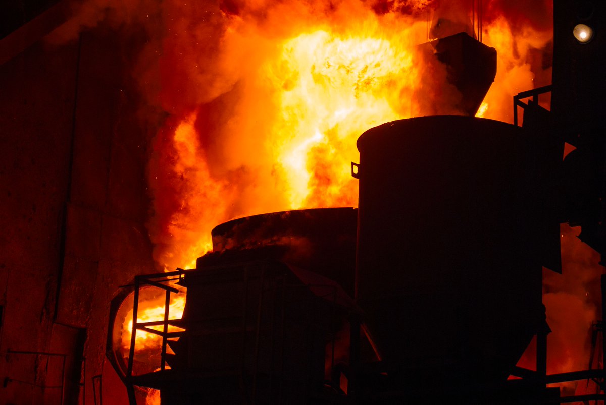 NuCubeEnergy's tweet photo. Industry needs more than electricity. We are designing NuSunᵀᴹ to deliver high-temperature process heat directly on site for sectors including metals, chemicals, cement, and glass, bringing firm, carbon-free heat closer to the process. https://t.co/80Xbh8UGku