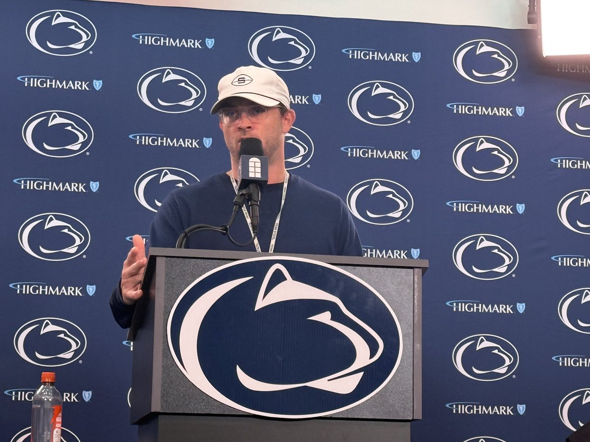 lexielinderman's tweet photo. Taylor Mouser on the third-and-long runs:

“Campbell had some stat for us from the summer with like whatever percentage of interceptions happen on third and long… it was take the less of two evils and play the field position game as dumb as that sounds.” https://t.co/aJQvO5mx6z