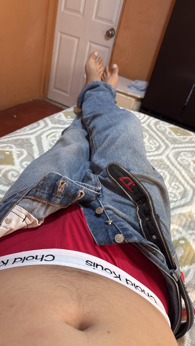 AlanMinder57975's tweet photo. Quien califica🍆 https://t.co/5zAD2pohRQ