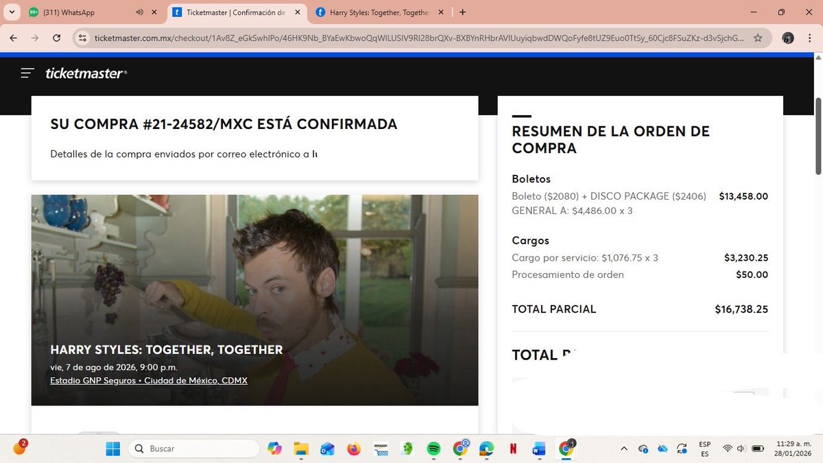 ximeeloveer's tweet photo. No se como le hice para comprar para todos, que viva los sueldos de estudiante https://t.co/7s8sJTXgRV