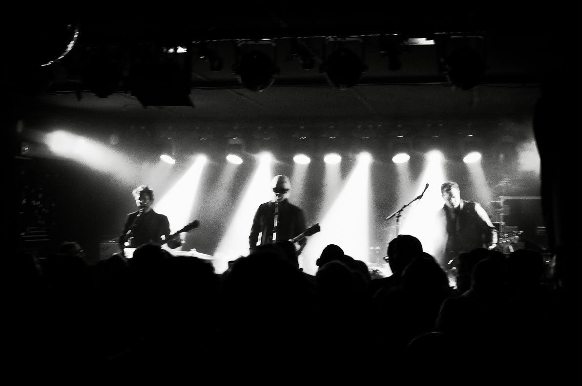 Interpol's tweet photo. Good to be back at @MercuryLoungeNY 
📷: Nick Zinner https://t.co/f04dwTnoy8