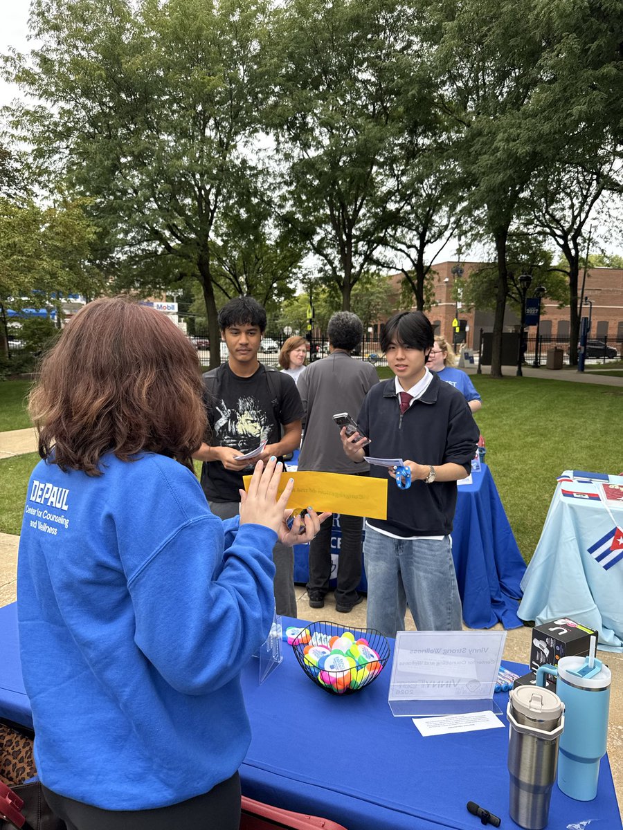 DePaulCCW's tweet photo. Last week at the CCW! We had so much fun meeting you at the Vinny Fest and Global DePaul Coffee Hour. 

Looking forward to meeting you at our upcoming events like the Mental Health Fair happening today, click the link in our bio to register. 💙🍂

#depauluniversity https://t.co/MxwSjxgdNC