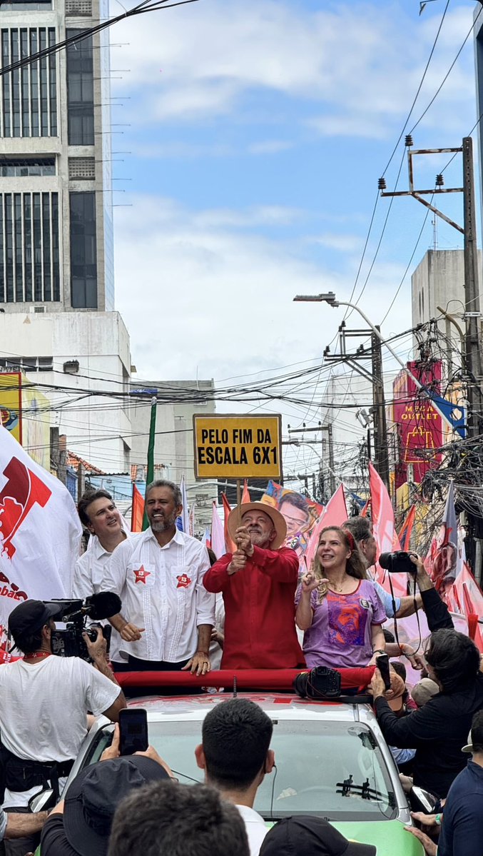 toniallves1's tweet photo. Lula em Fortaleza 😍⭐️ https://t.co/j1SPx4AWgz