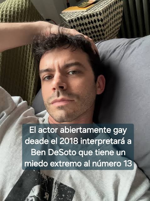 GayCuriosidad's tweet photo. #Curiosos ya vieron que #JoePollari actuará en la nueva temporada de AHS, ya queremos ver a su personaje... ustedes saben #CuriosidadGay https://t.co/iZ4mIFwszE