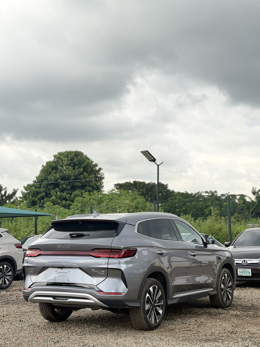 ismaelsomah's tweet photo. BRAND NEW BYD 2025 SONG PLUS MD-i- 
PLUG-IN-HYBRID MODEL WITH ORIGINAL CUSTOM DUTY 
💰60,000,000 
📍ABUJA
DM OR WHATSAPP 08036103285 https://t.co/VlNuAFow5N