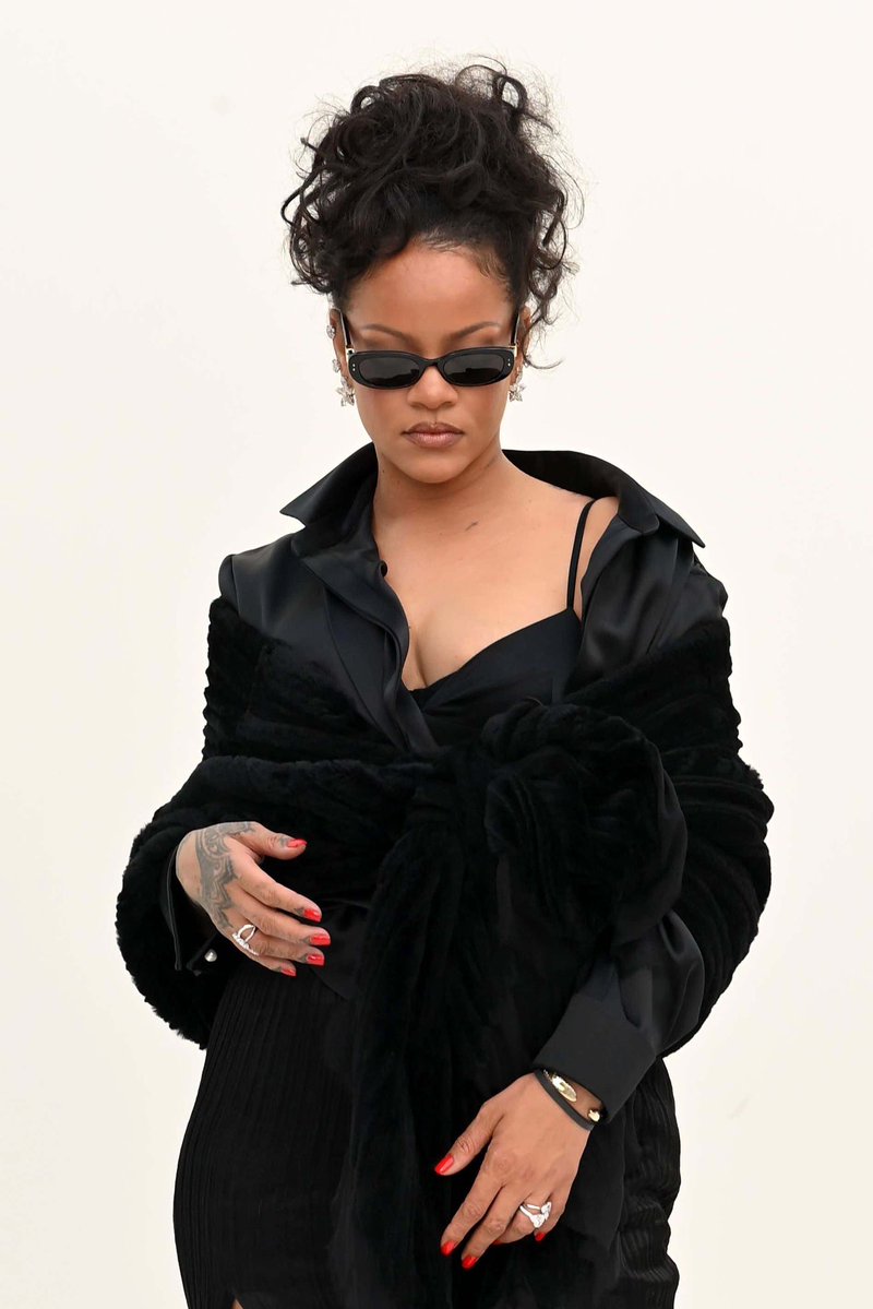 Rihanna Dior front row Rihanna front row Dior SS27 Paris