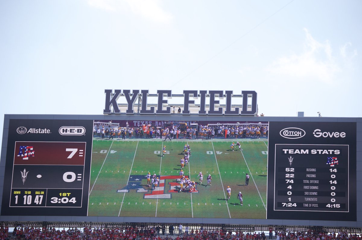GoveeOfficial's tweet photo. Still feeling the energy from game day at Kyle Field. Take a closer look... Do you see us? 🏈 Proud to be the Official Smart Lighting Partner of Texas A&amp;M Athletics
#GoveeOutdoorLights #LightUpAggieland https://t.co/8oLvXLKMef