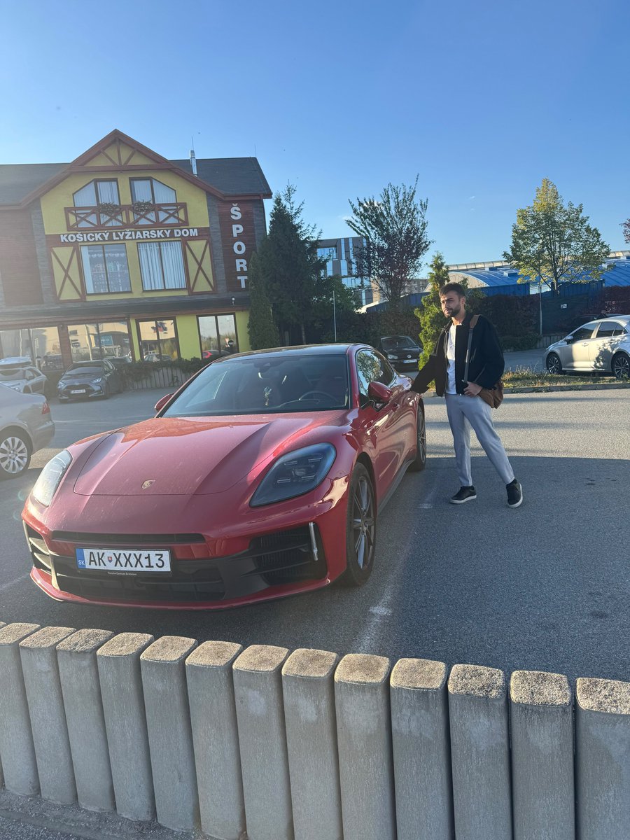 nurullahtpy's tweet photo. Şu şekil paparazilere yakalanmak var.. (my dreams) https://t.co/YenMTfsXFz