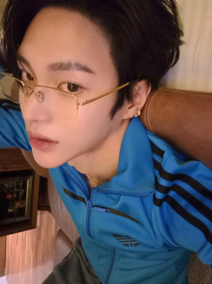 binnanomy's tweet photo. 아으보고싶어ㅡㅜ https://t.co/U5f1wySwhg